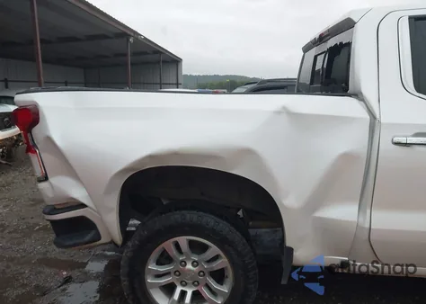 2020 Chevrolet Silverado 1500 4Wd Short Bed High Country z USA, uszkodzony, nr VIN 1GCUYHED8LZ116261